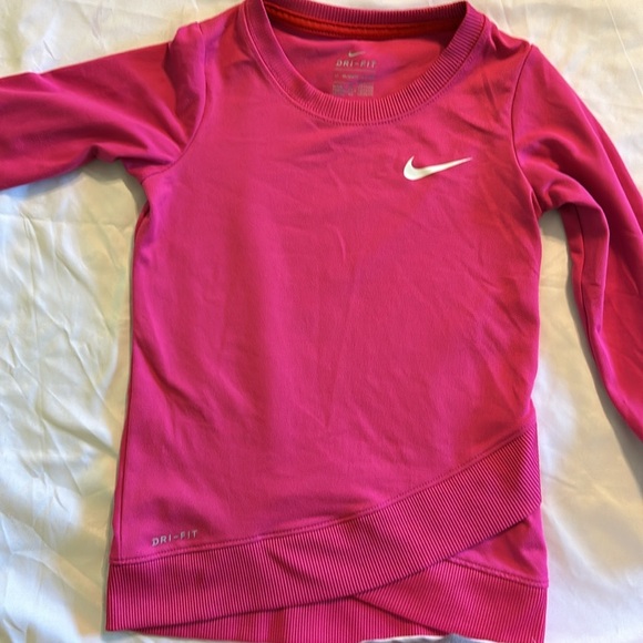 Nike Other - Nike Long Sleeve Shirt